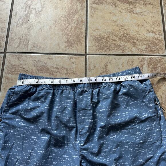 Vuori Mens Cape 6" Swim Short Trunks Cloud Slub XL Zip Pocket Unlined Blue - Picture 8 of 9